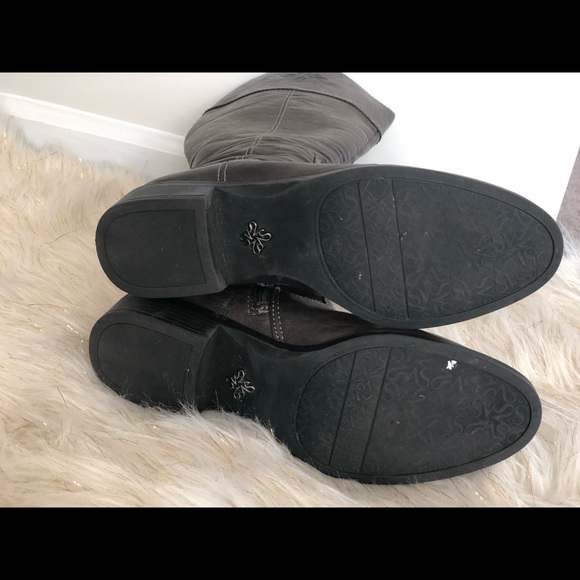 Vera Wang Womens Boots Knee High Brown Zip Up 8 - Picture 7 of 8